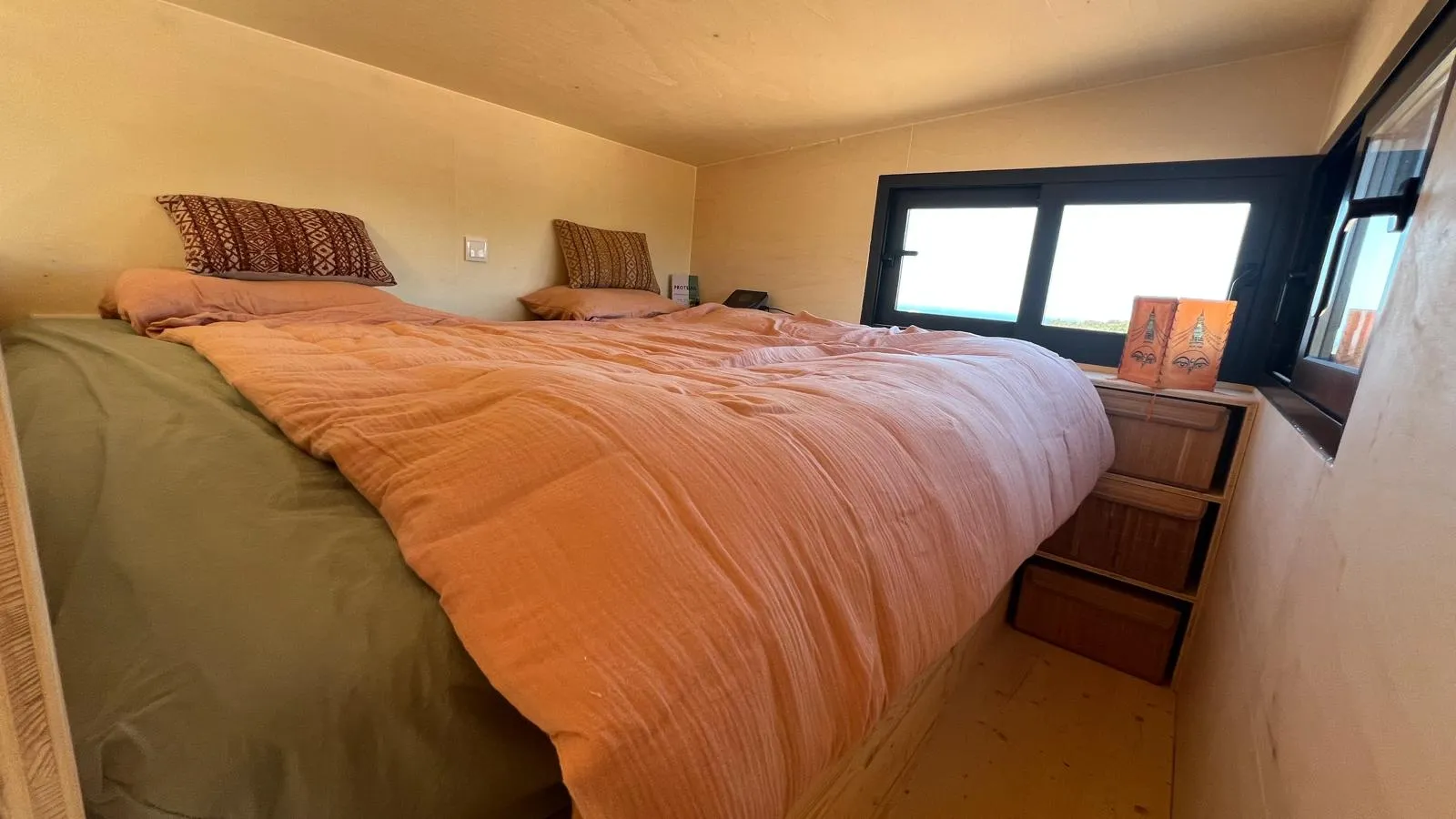 Yoga Retreat an der Algarve - Sim Yoga - Tiny House - Bett